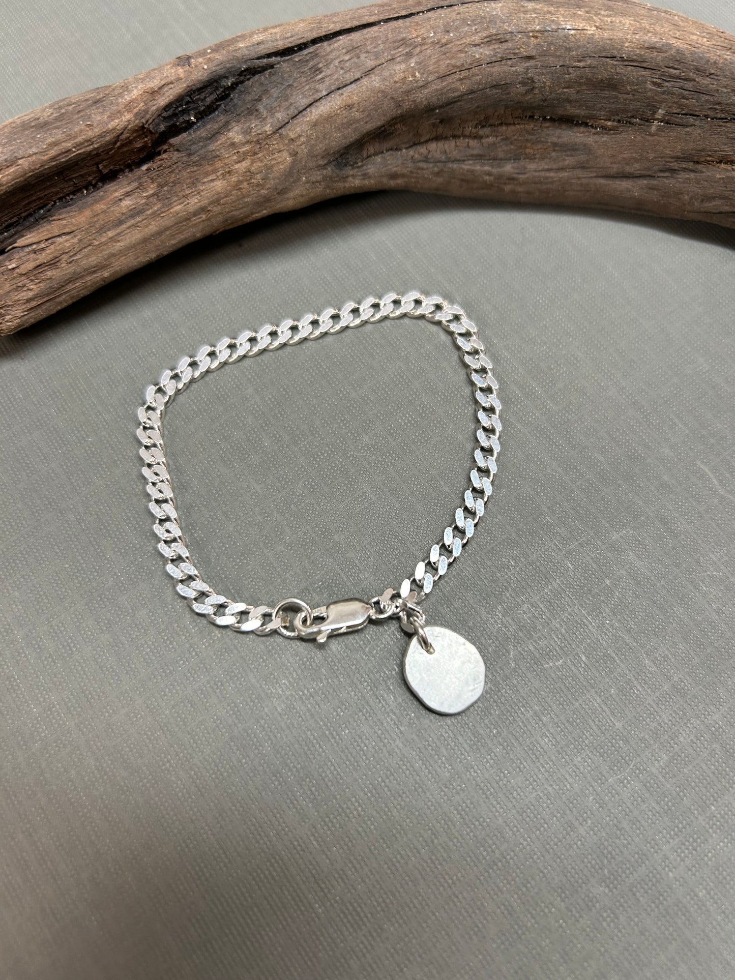 Chain and nugget bracelet