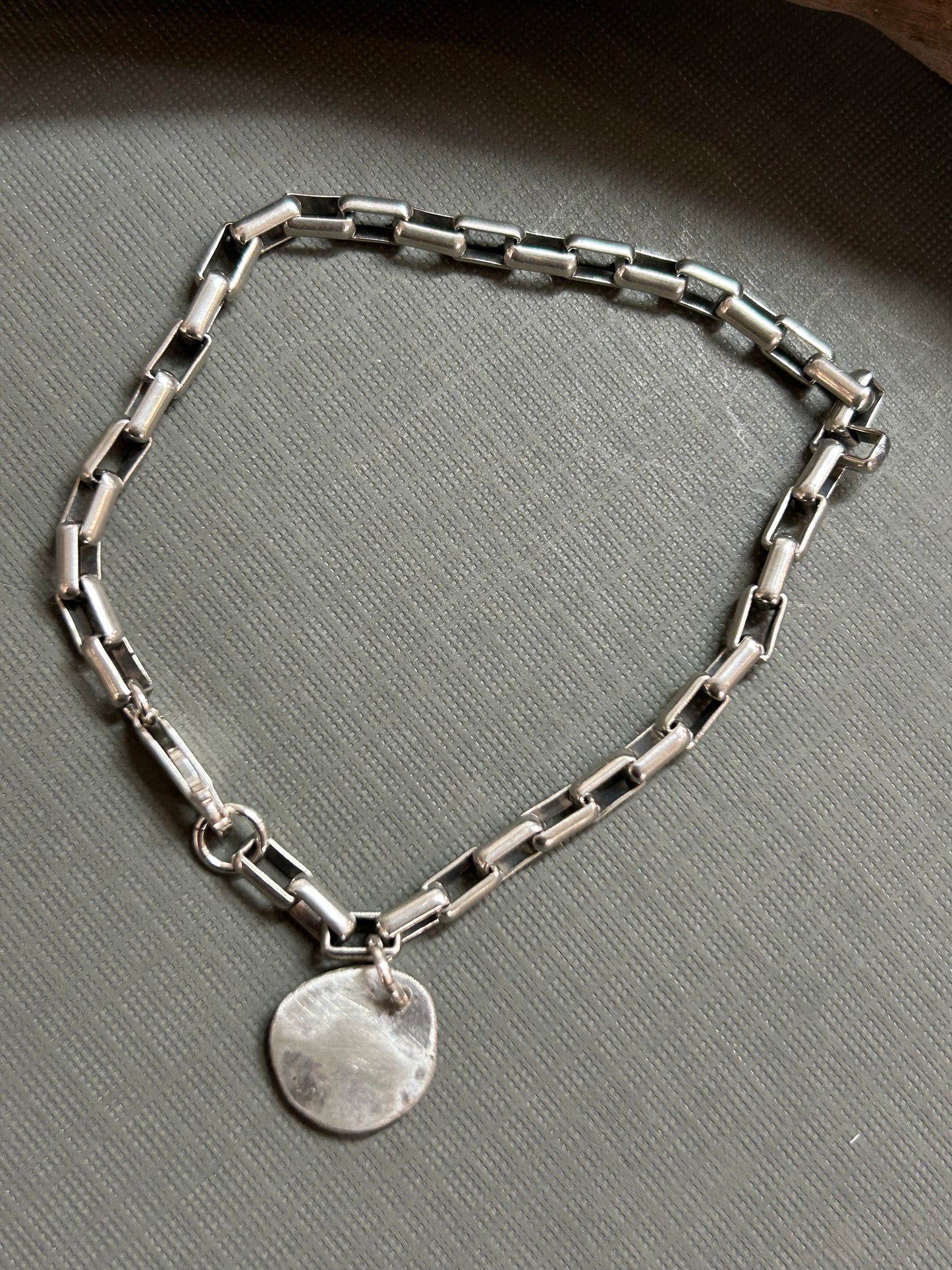 Chain and dangle bracelet-unisex