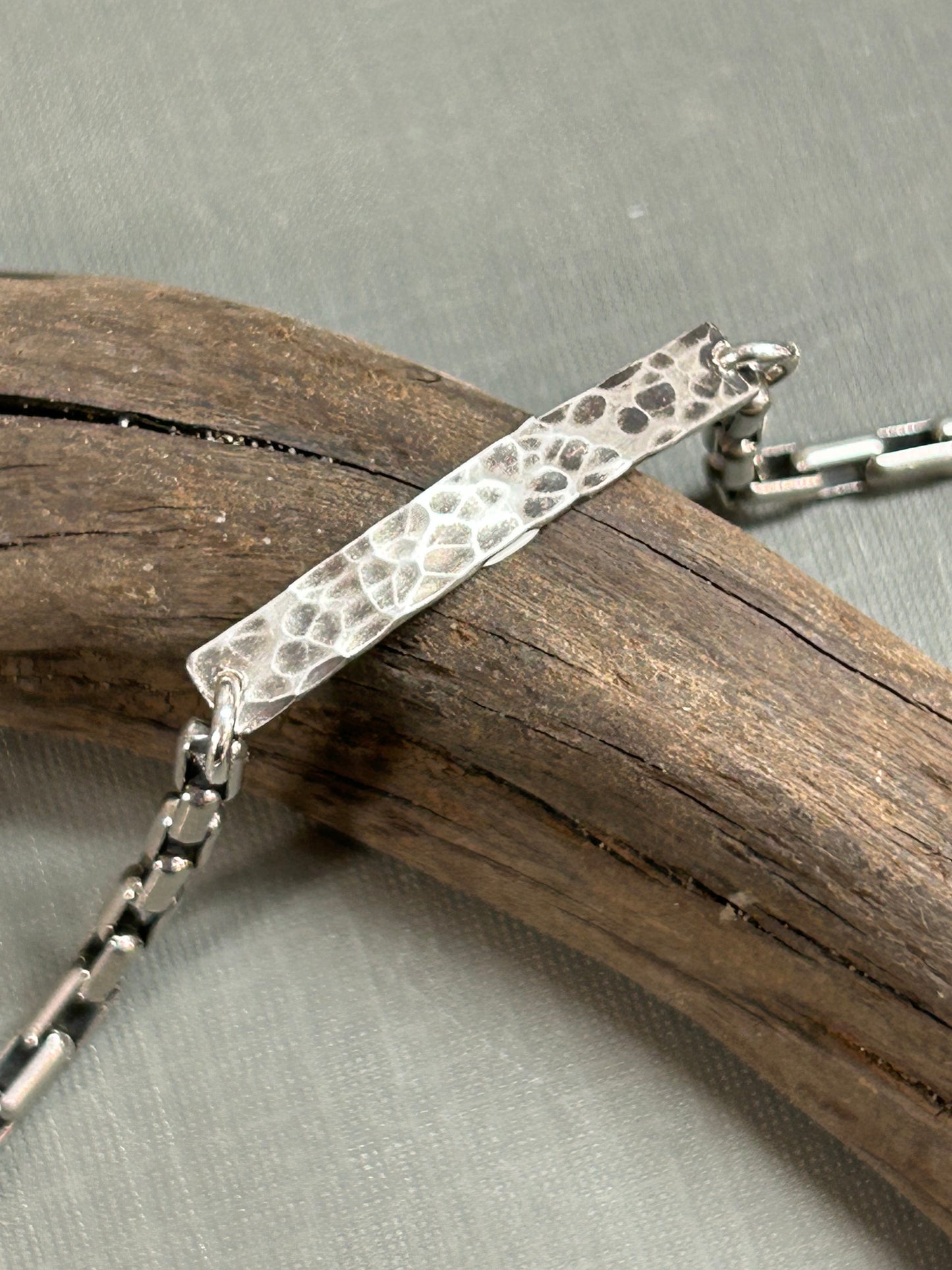 Bar and chain silver bracelet-unisex