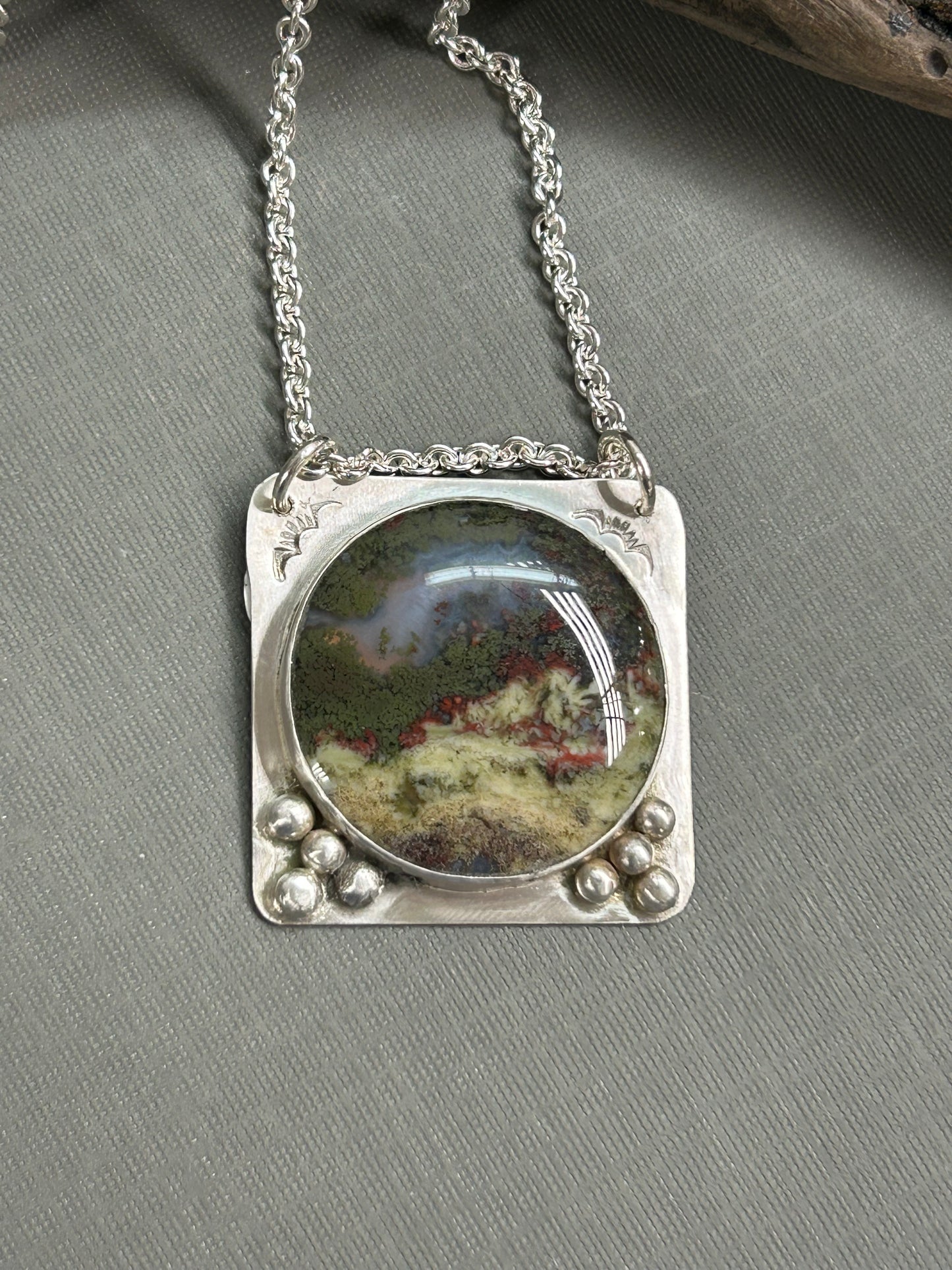 Moss Agate Picture Agate necklace