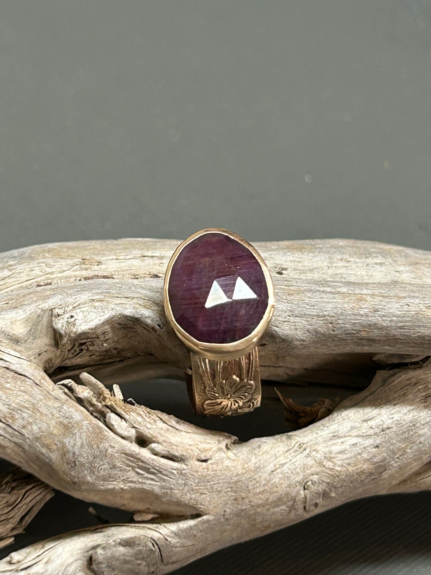 Ruby gold ring- floral Band