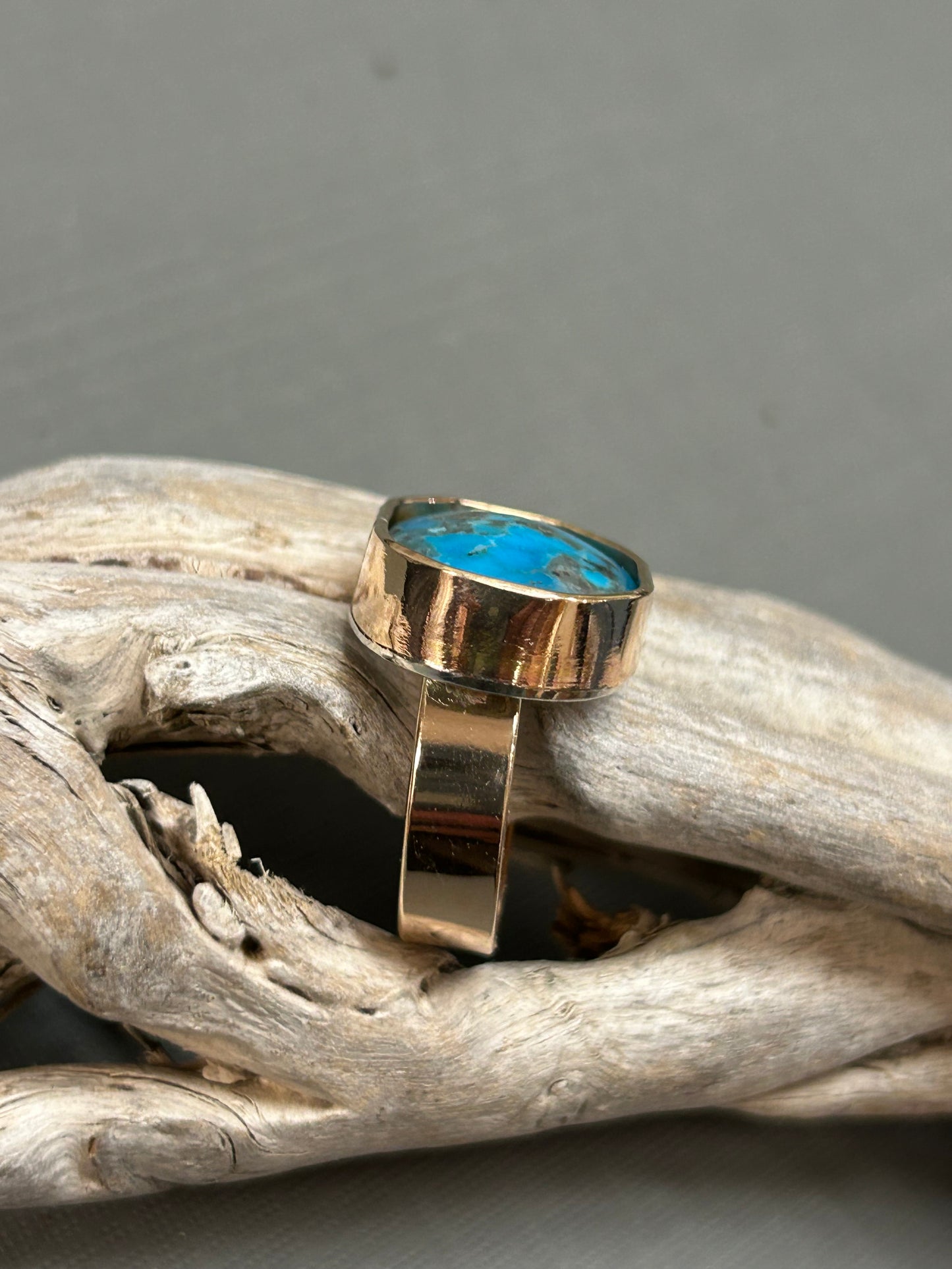 Blue turquoise gold ring
