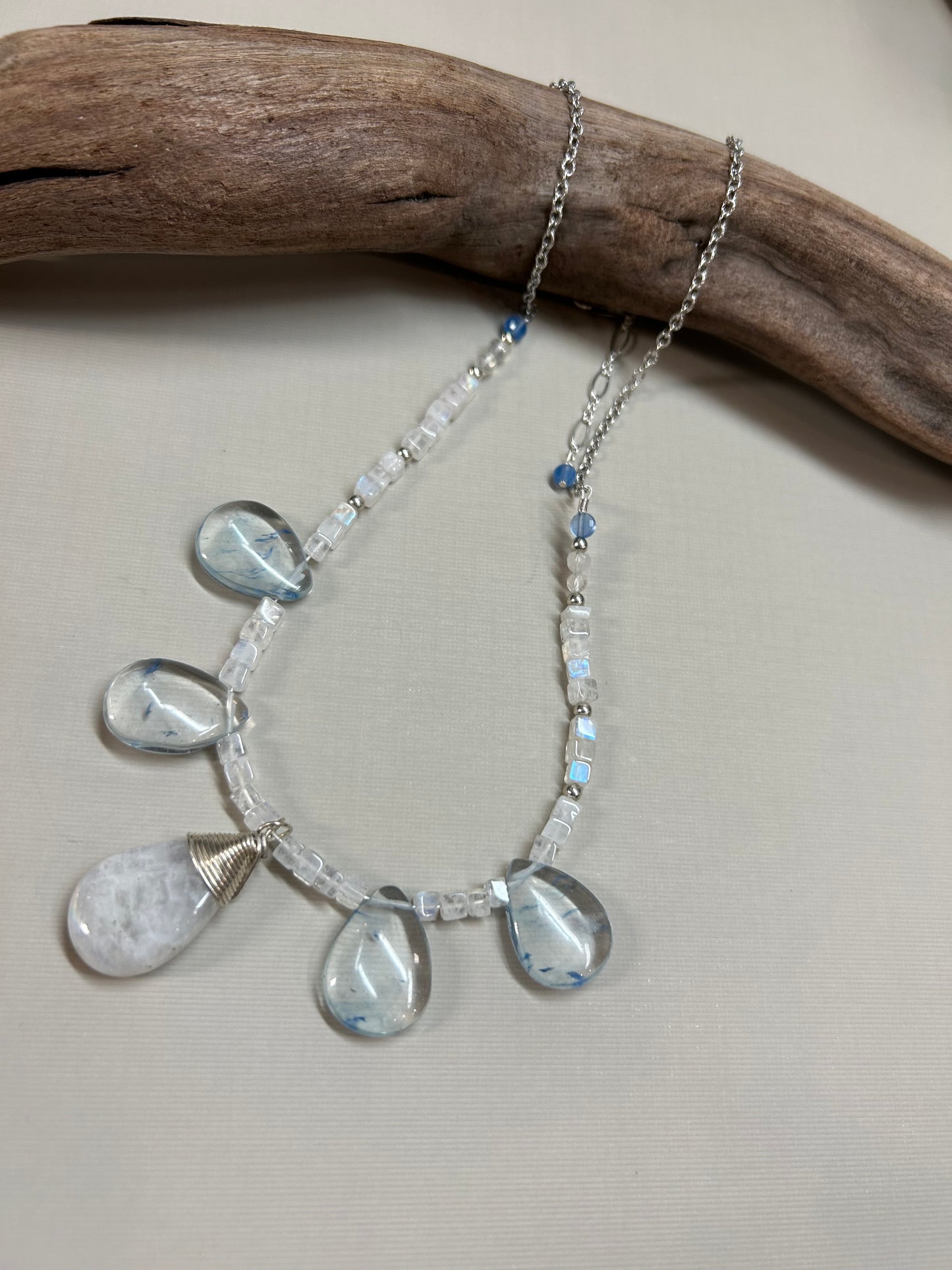 Rainbow moonstone necklace - Blues