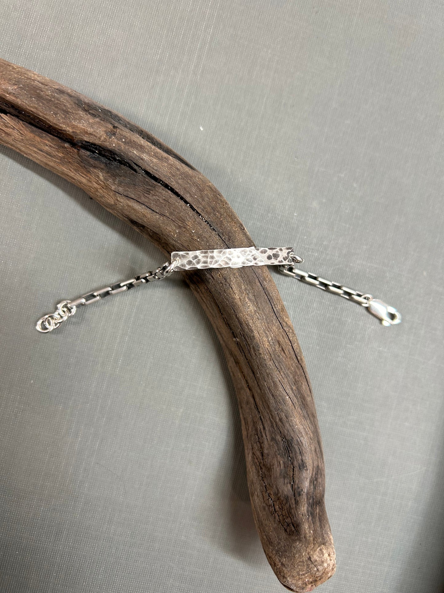 Bar and chain silver bracelet-unisex