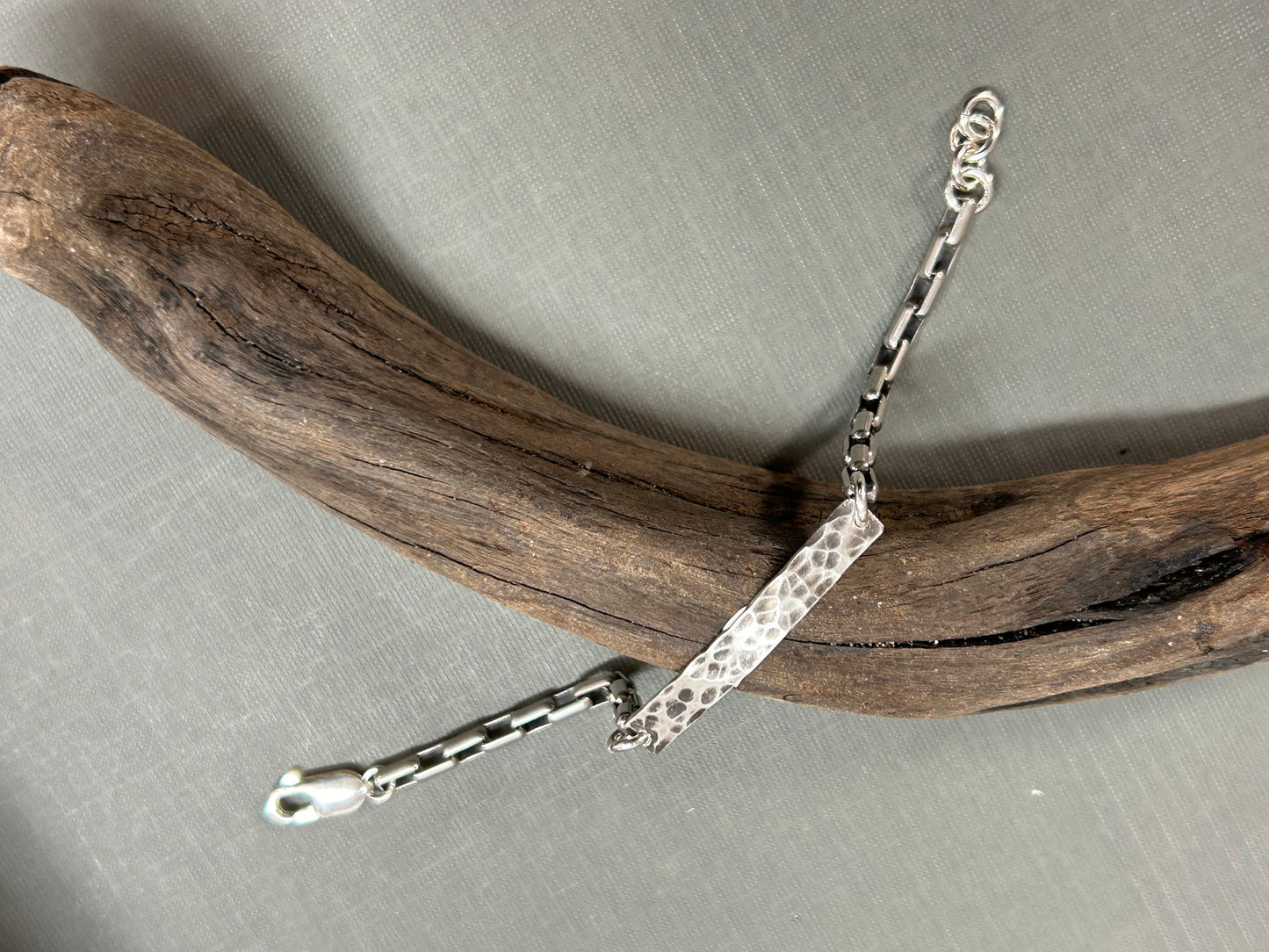 Bar and chain silver bracelet-unisex