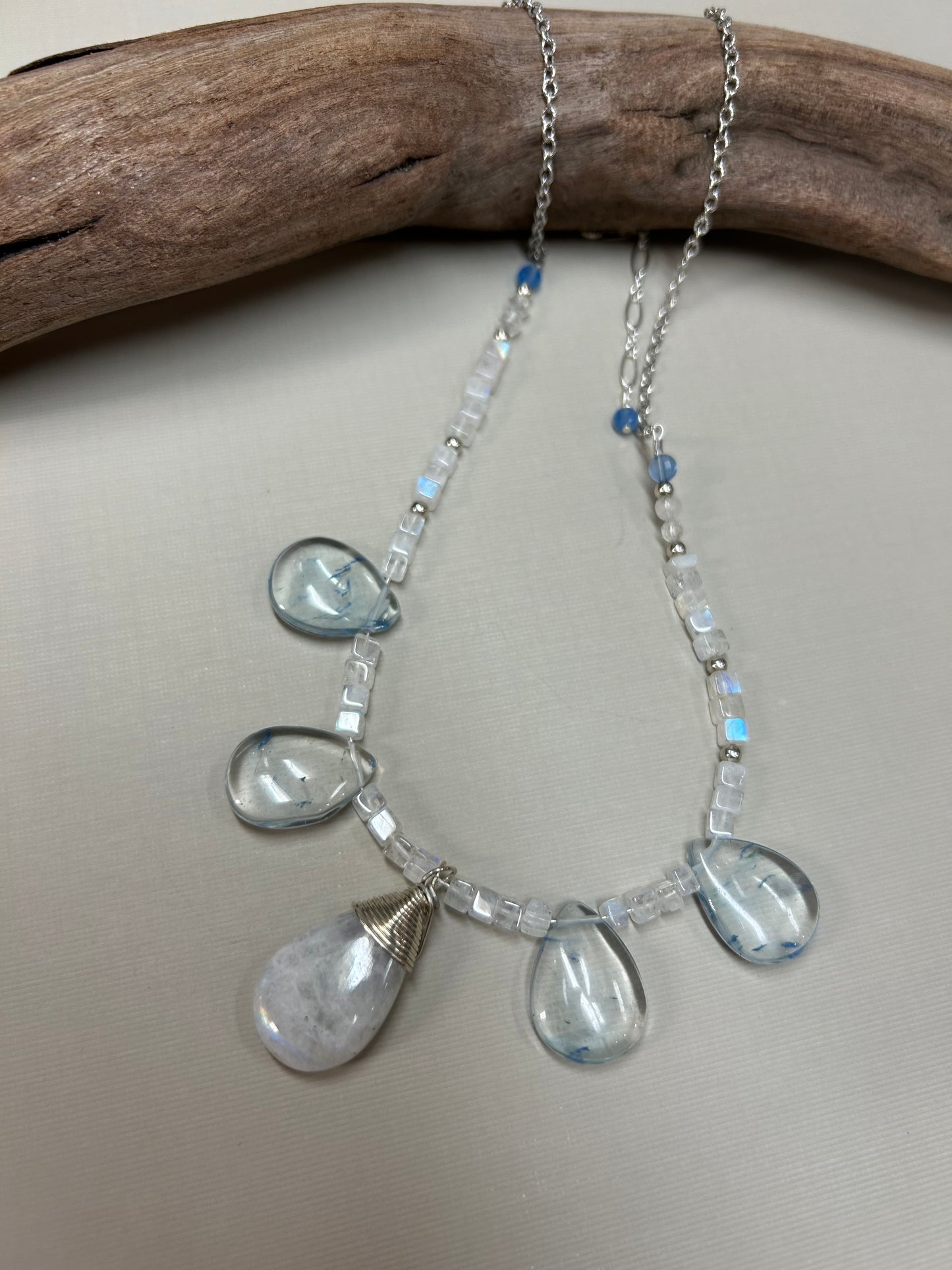 Rainbow moonstone necklace - Blues