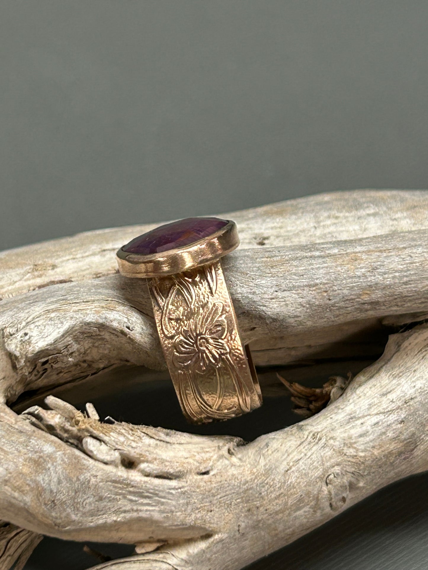 Ruby gold ring- floral Band