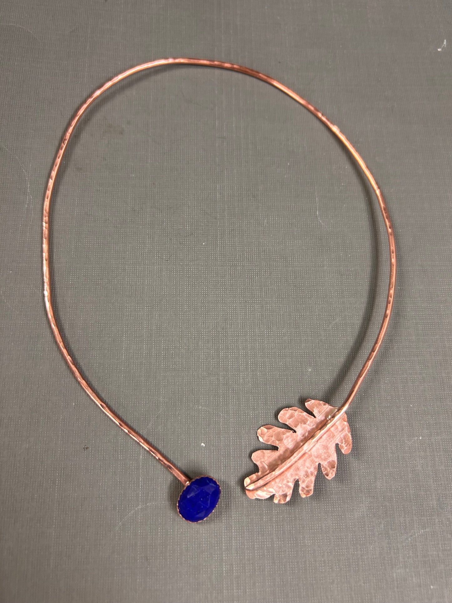 Oak leaf choker-Lapis accent