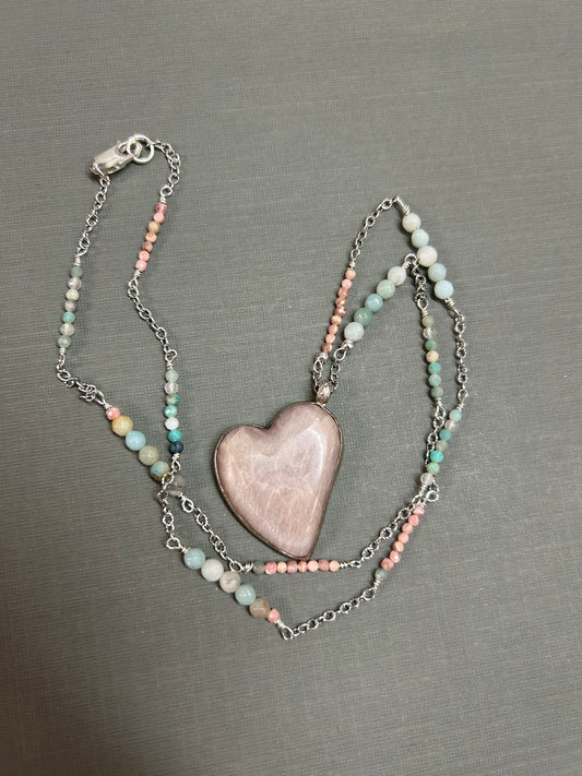 Serenity-Heart necklace- Peach moonstone