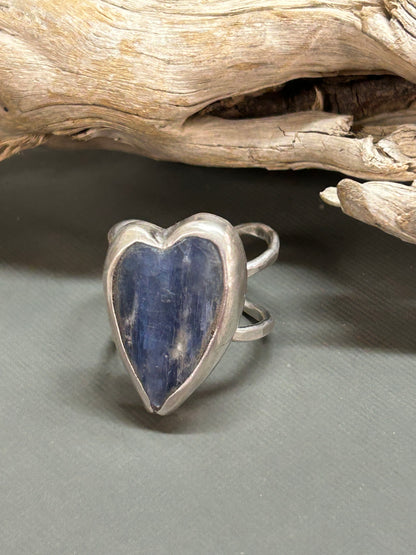 Blue Kyanite heart ring