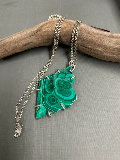Green Malachite long necklace