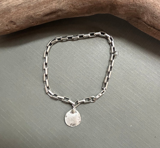 Chain and dangle bracelet-unisex
