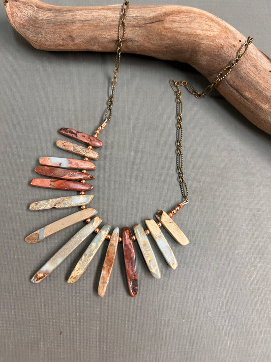 Earthy colors necklace