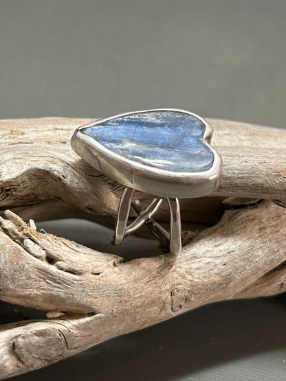 Blue Kyanite heart ring
