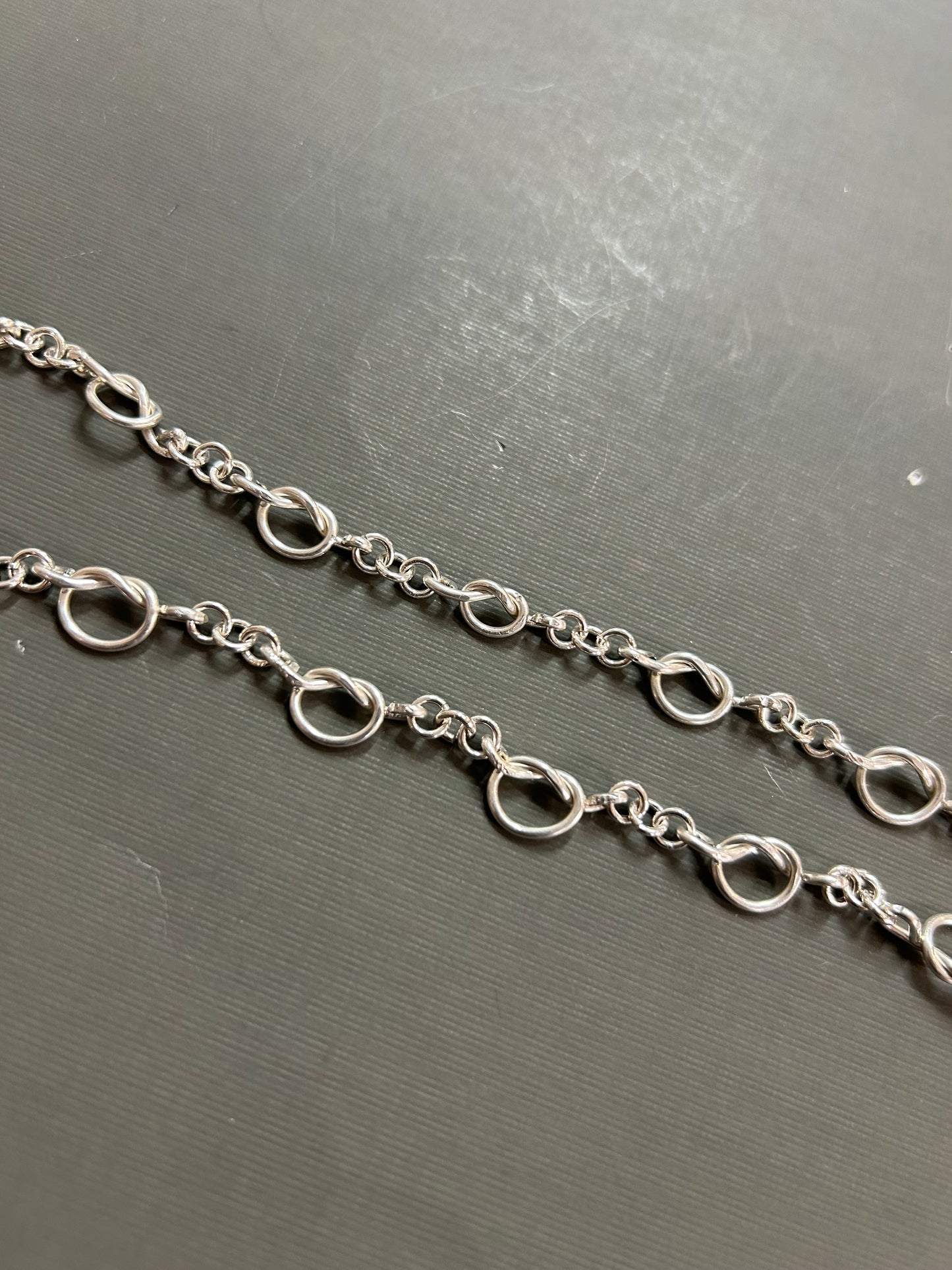 Knots necklace-silver
