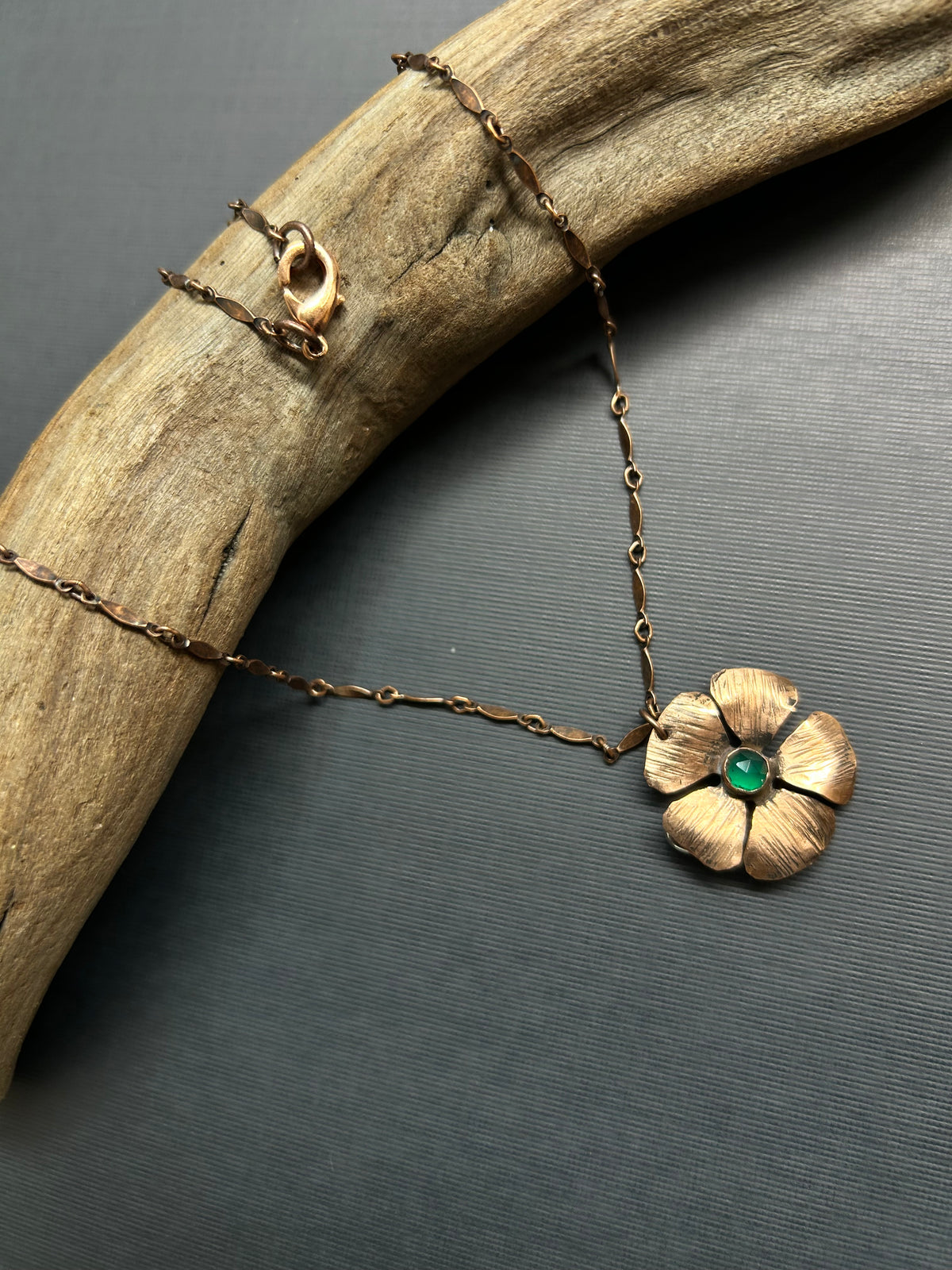 Copper Flower Necklace-green Onyx