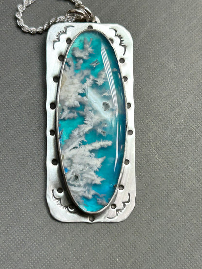 Sky-necklace