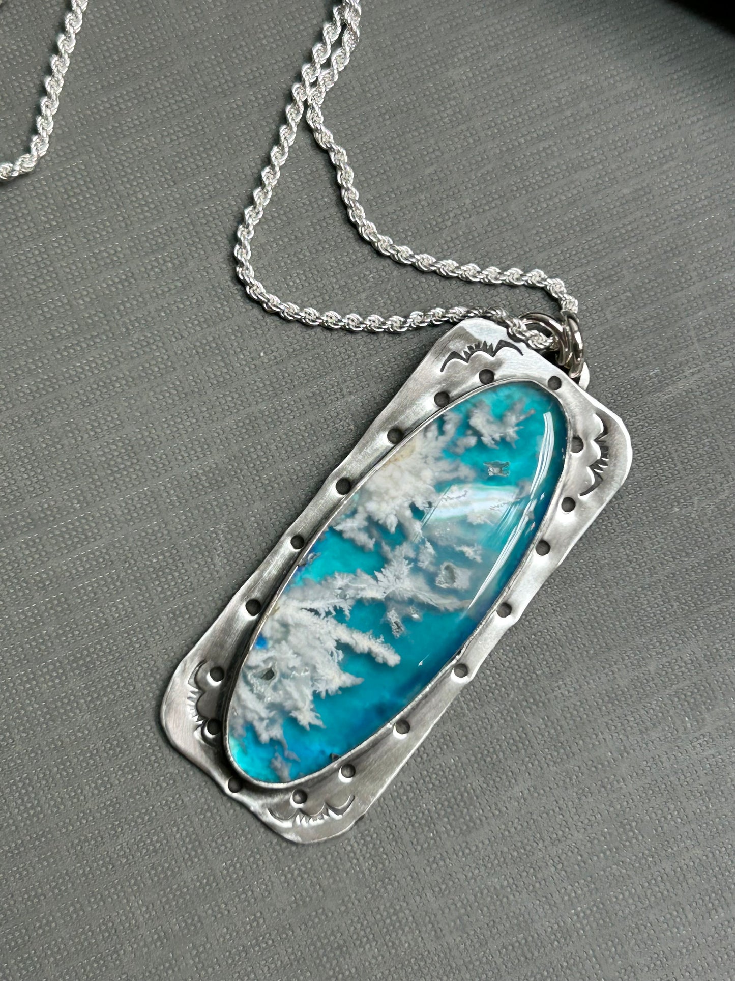 Sky-necklace