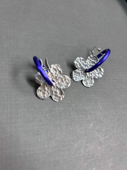 Daisy earrings colorful  accent