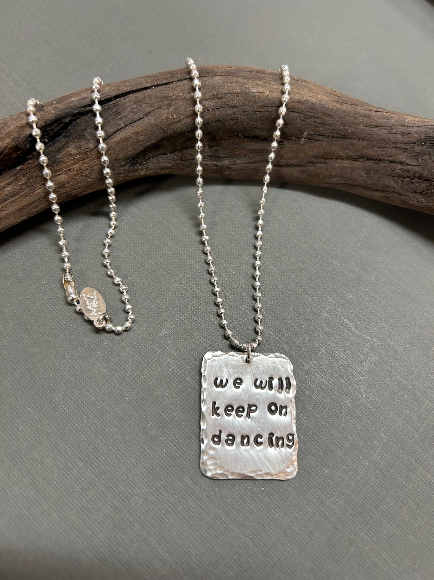 Keep on Dancing - necklace