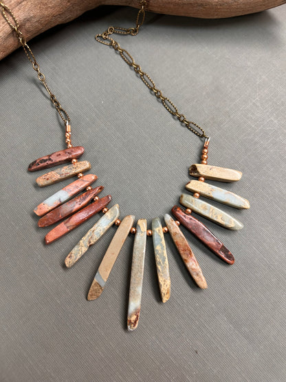 Earthy colors necklace