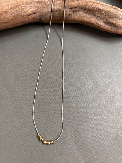 Dainty 2 colors necklace