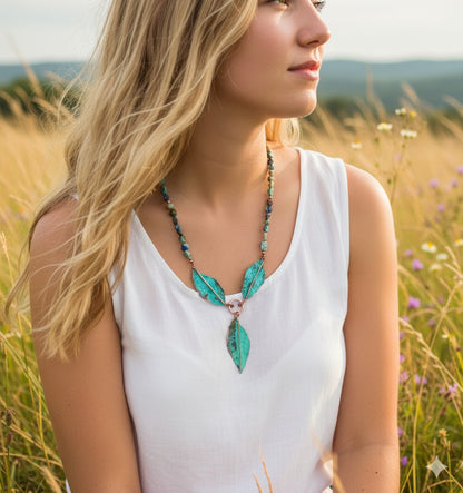 Leaves turquoise necklace