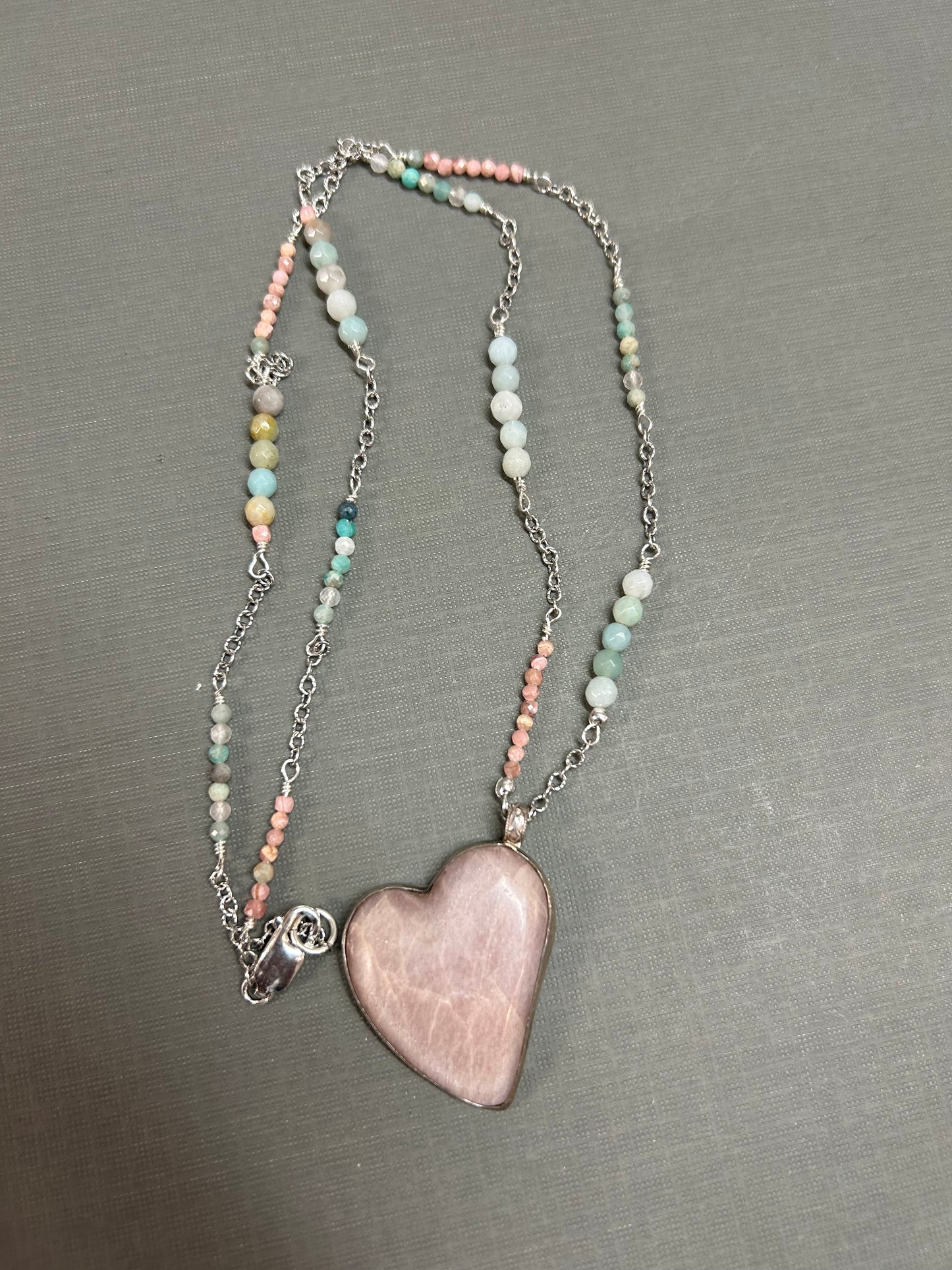 Serenity-Heart necklace- Peach moonstone