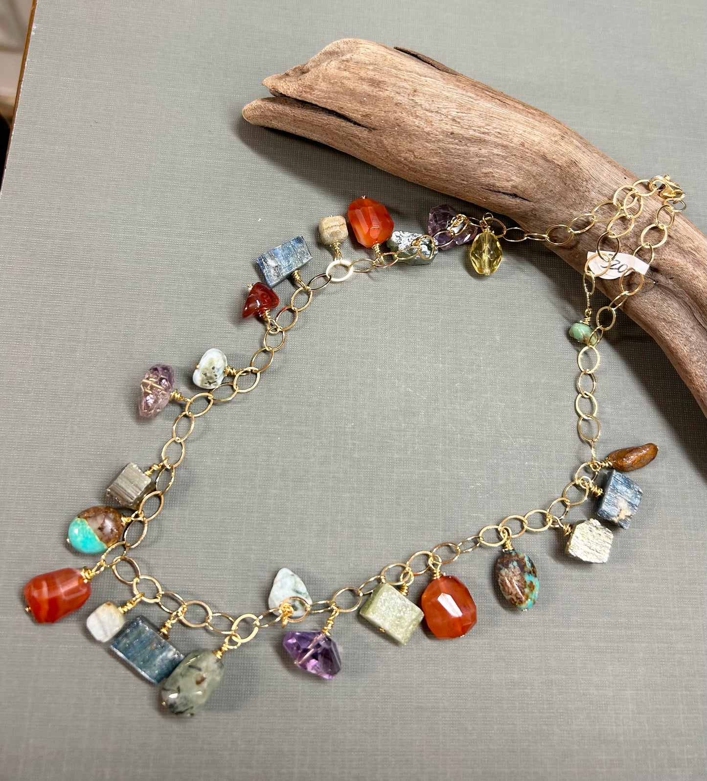 Gemstone dangle gold necklace