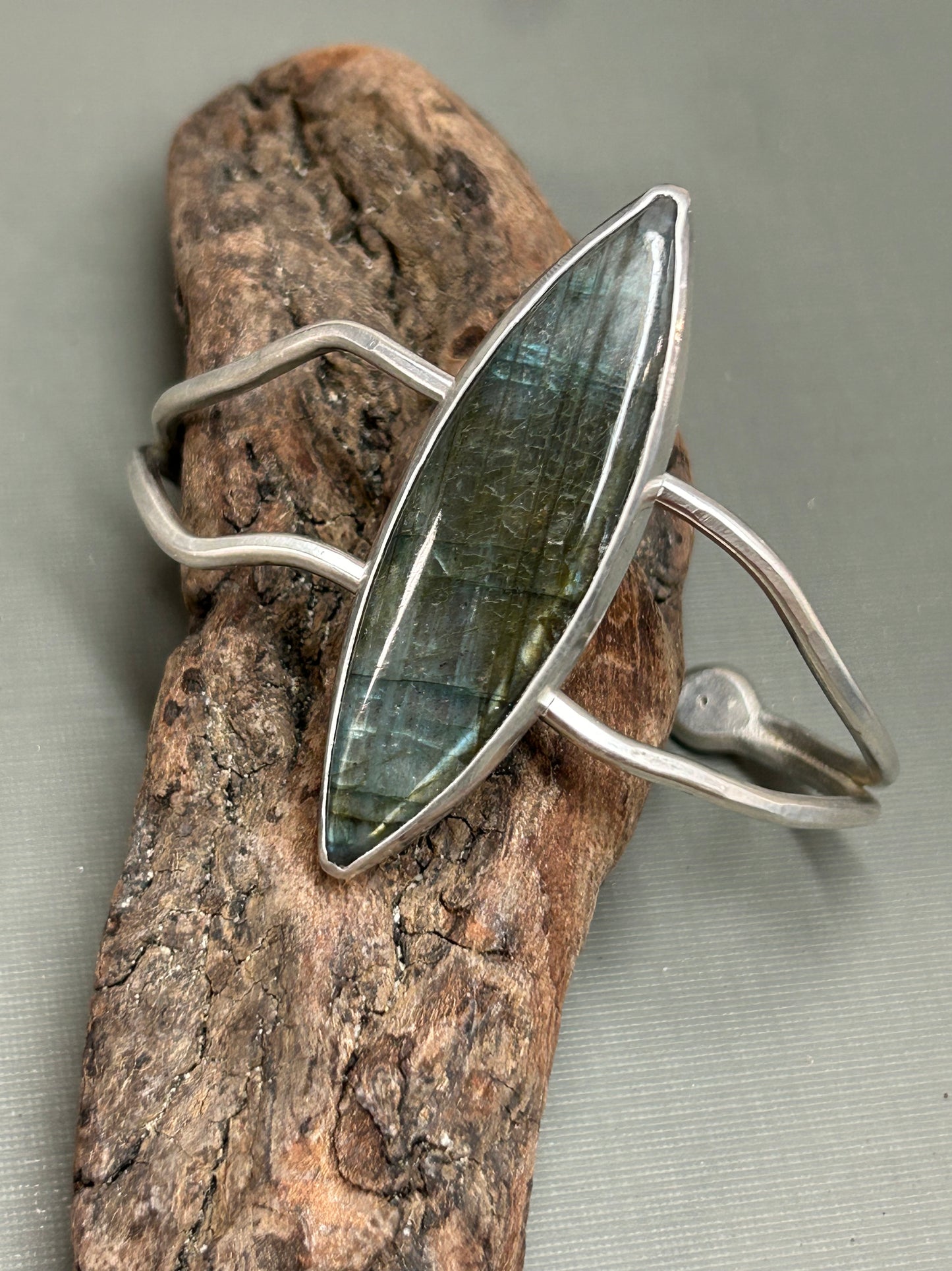 Labradorite cuff bracelet with Garnets