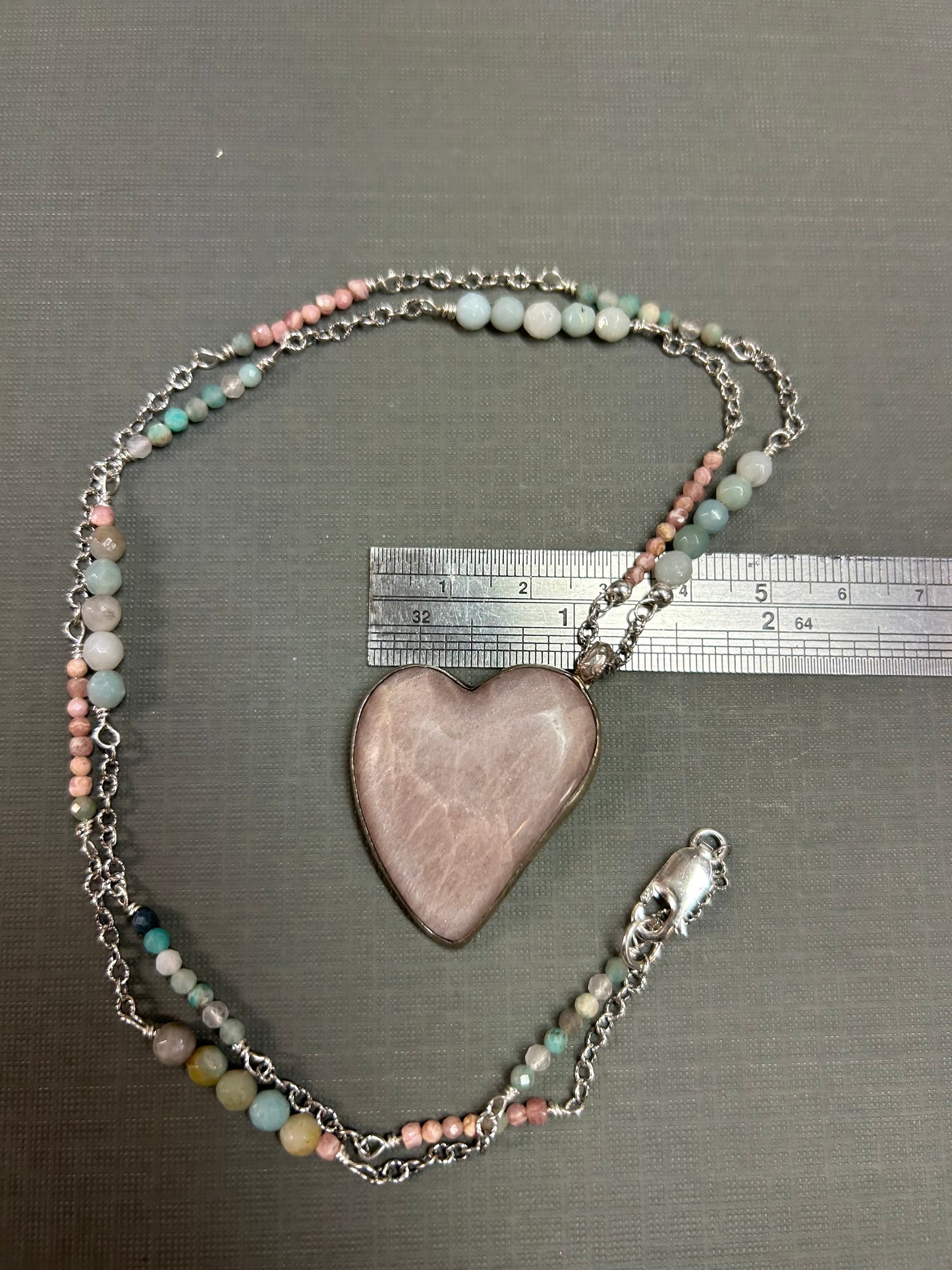 Serenity-Heart necklace- Peach moonstone