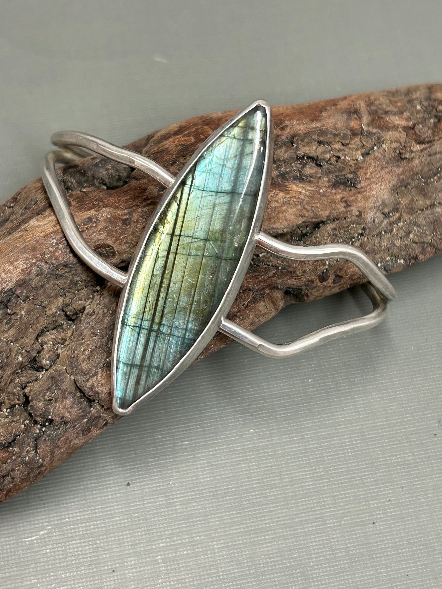 Labradorite cuff bracelet with Garnets